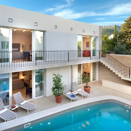Luxury Beachfront Castello With Private Pool At The Promenade Zlatni Rat At The In - Brac *