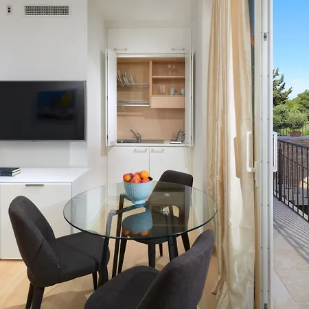Luxury Beachfront Castello With Private Pool At The Promenade Zlatni Rat At The In - Brac فيلة *